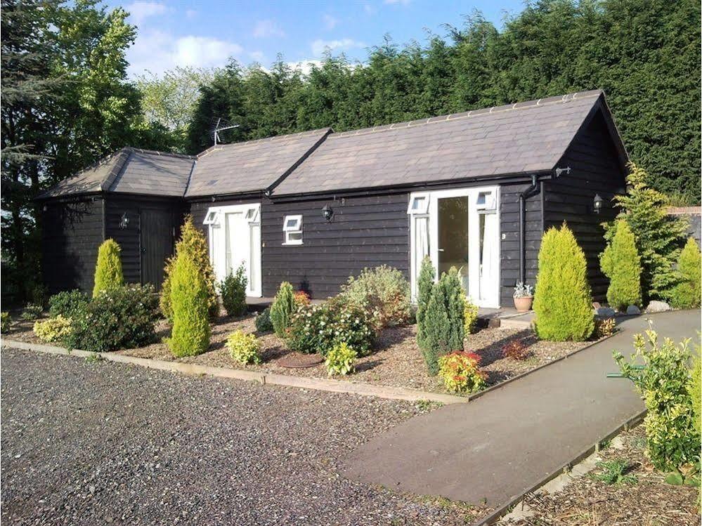 Latchmead Bed & Breakfast Stansted Mountfitchet Exterior foto