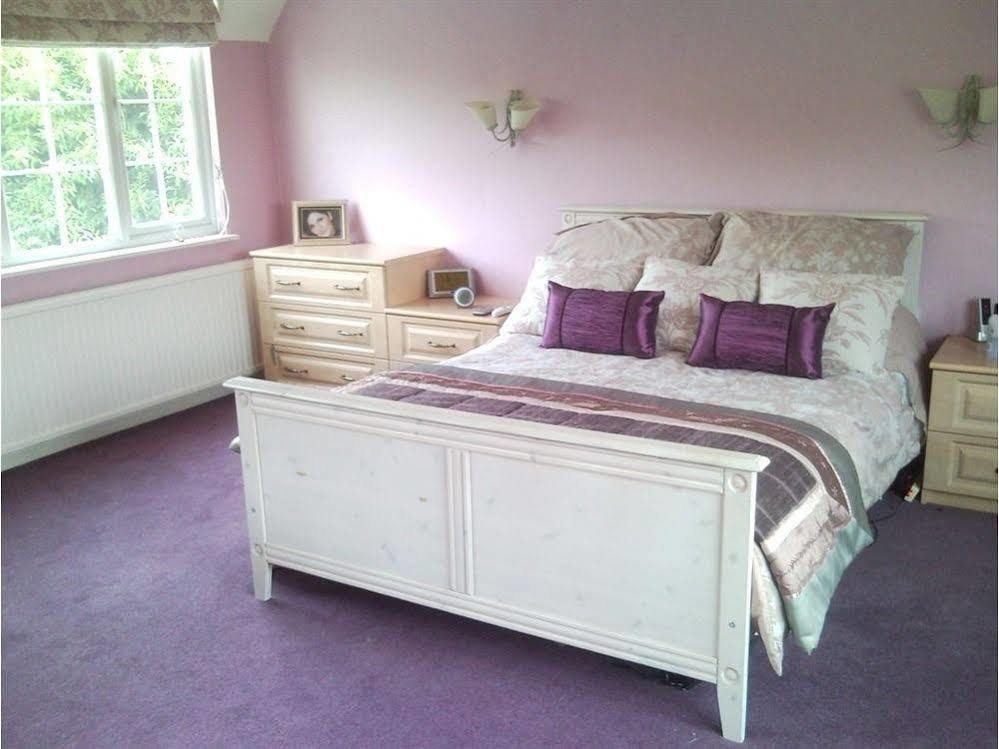 Latchmead Bed & Breakfast Stansted Mountfitchet Exterior foto